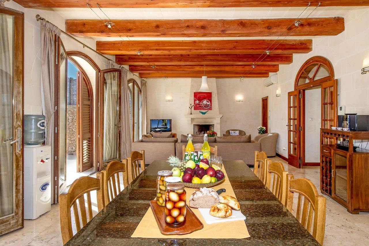The Almonds Luxury Villa San Lawrenz Buitenkant foto