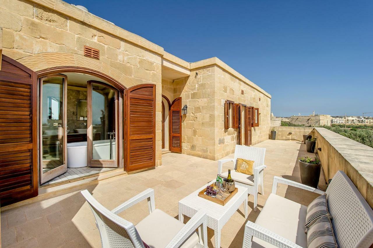 The Almonds Luxury Villa San Lawrenz Buitenkant foto