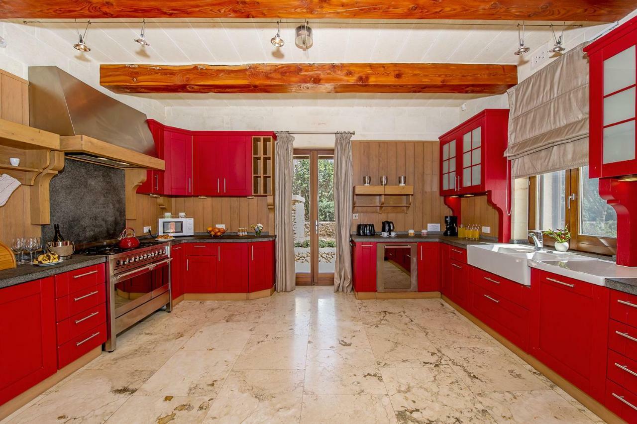 The Almonds Luxury Villa San Lawrenz Buitenkant foto